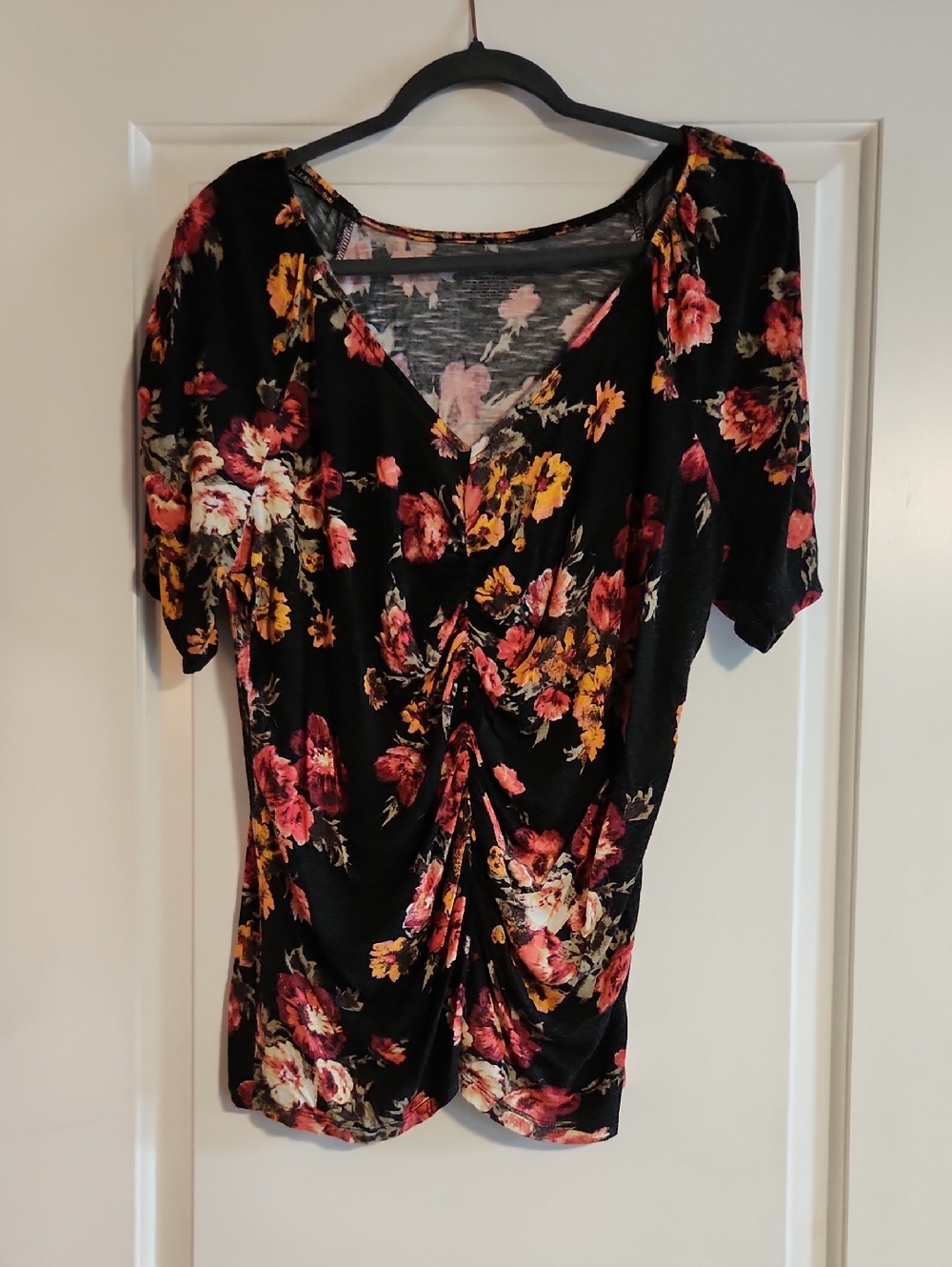 Lane Bryant Black Floral Ruched V-Neck Top with Pink & Yellow Flowers